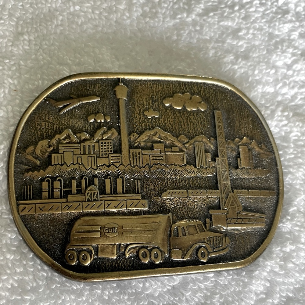 GULF Canada Vintage Belt Buckle